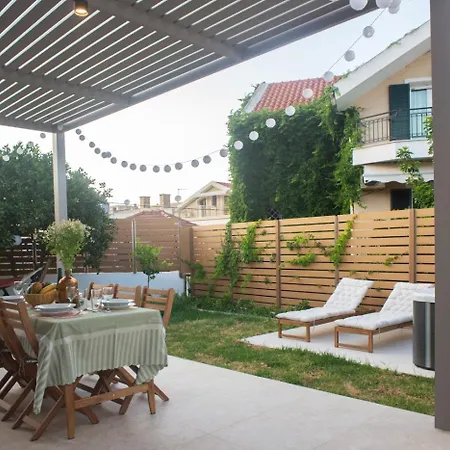 Clementine's House 아르고스톨리온